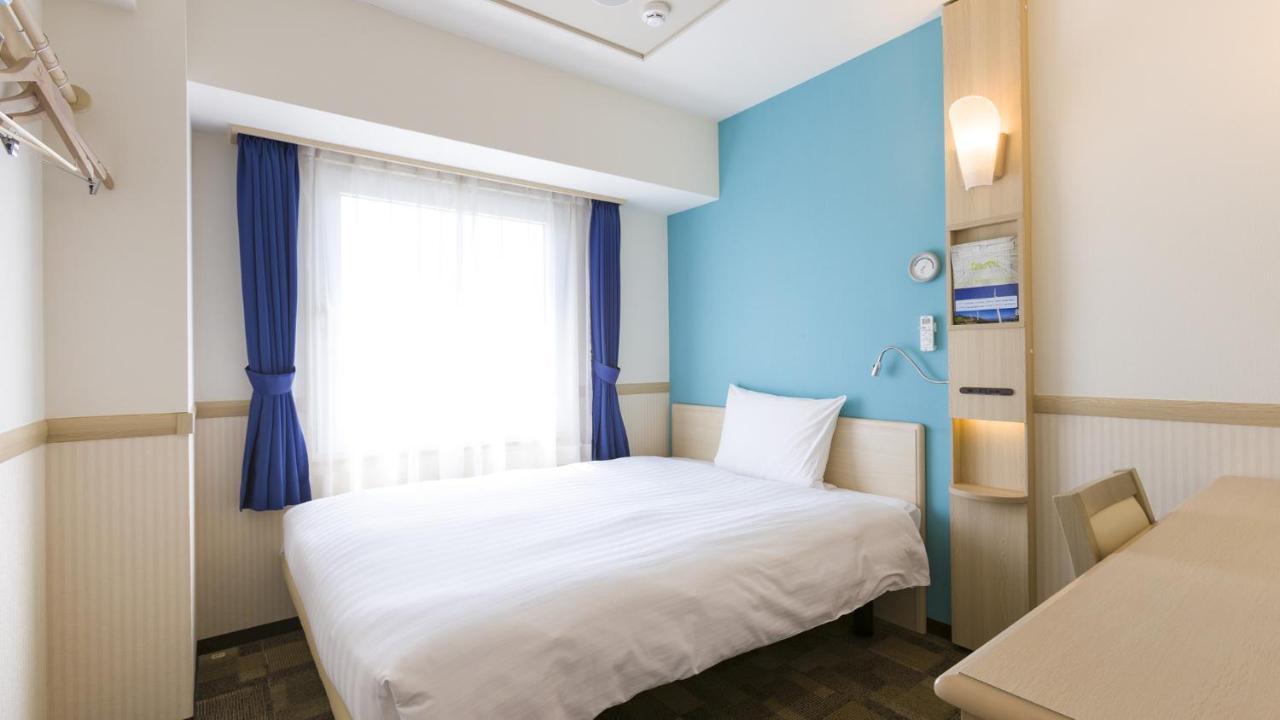 Toyoko Inn Tokyo Keihin Tohoku Sen Oji Eki Kita Guchi Buitenkant foto